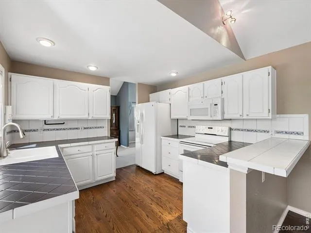 5521 Glendale Gulch Circle Boulder, CO 80301