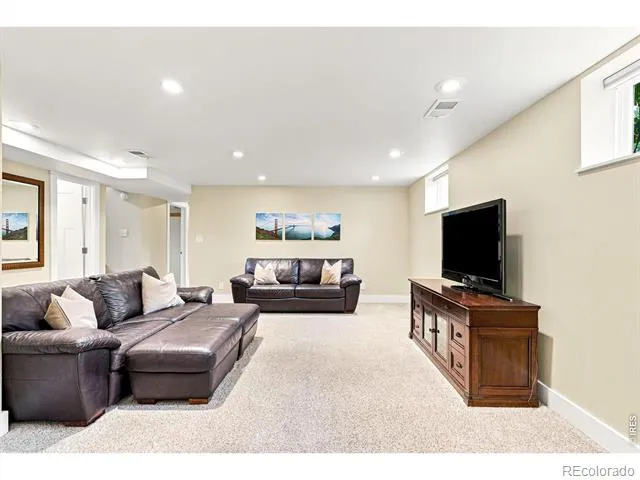 1915 Cheyenne Street Golden, CO 80401