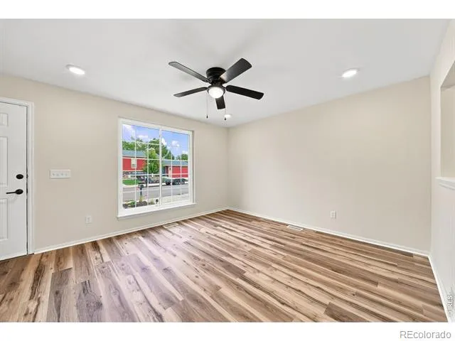 4513 Fairplay Way Denver, CO 80239
