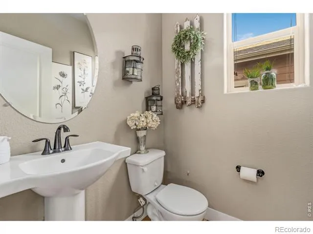 608 Vermilion Peak Drive Windsor, CO 80550