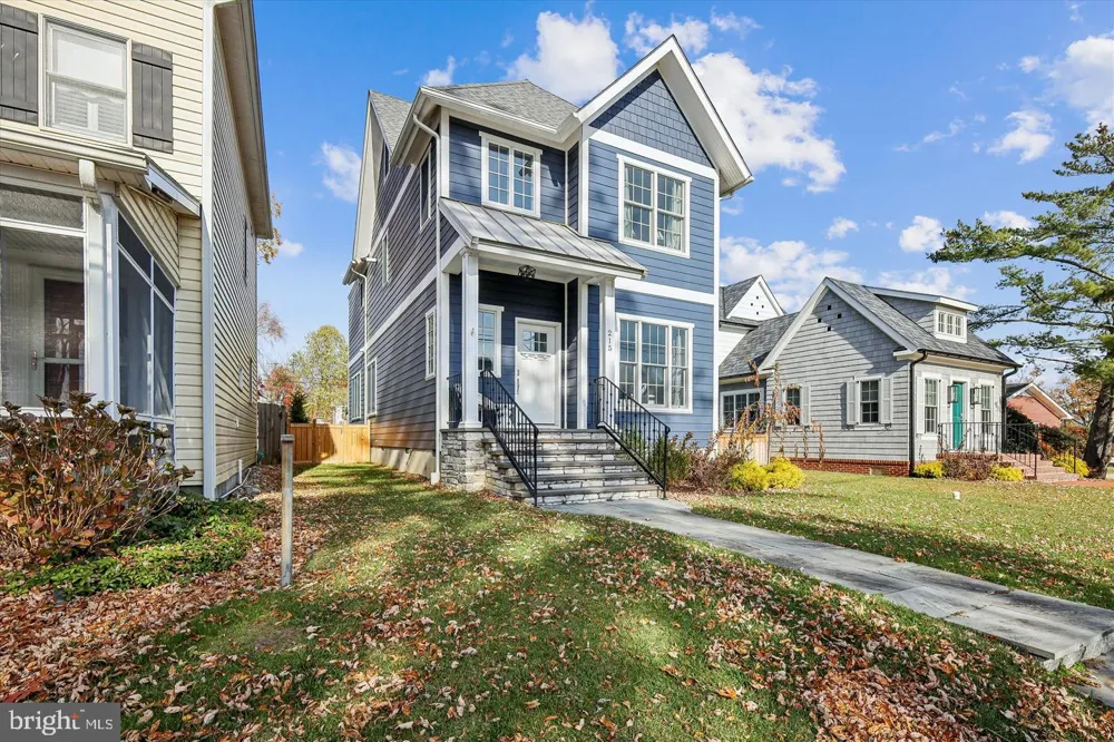 215 CHEW Saint Michaels, MD 21663