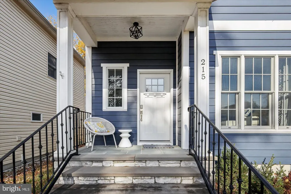 215 CHEW Saint Michaels, MD 21663