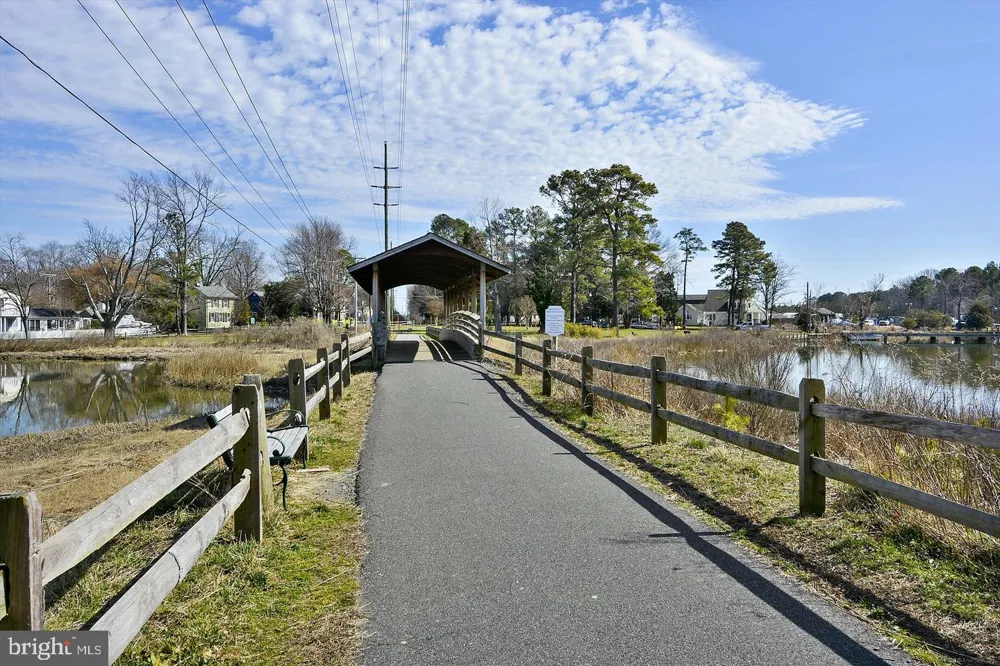 215 CHEW Saint Michaels, MD 21663