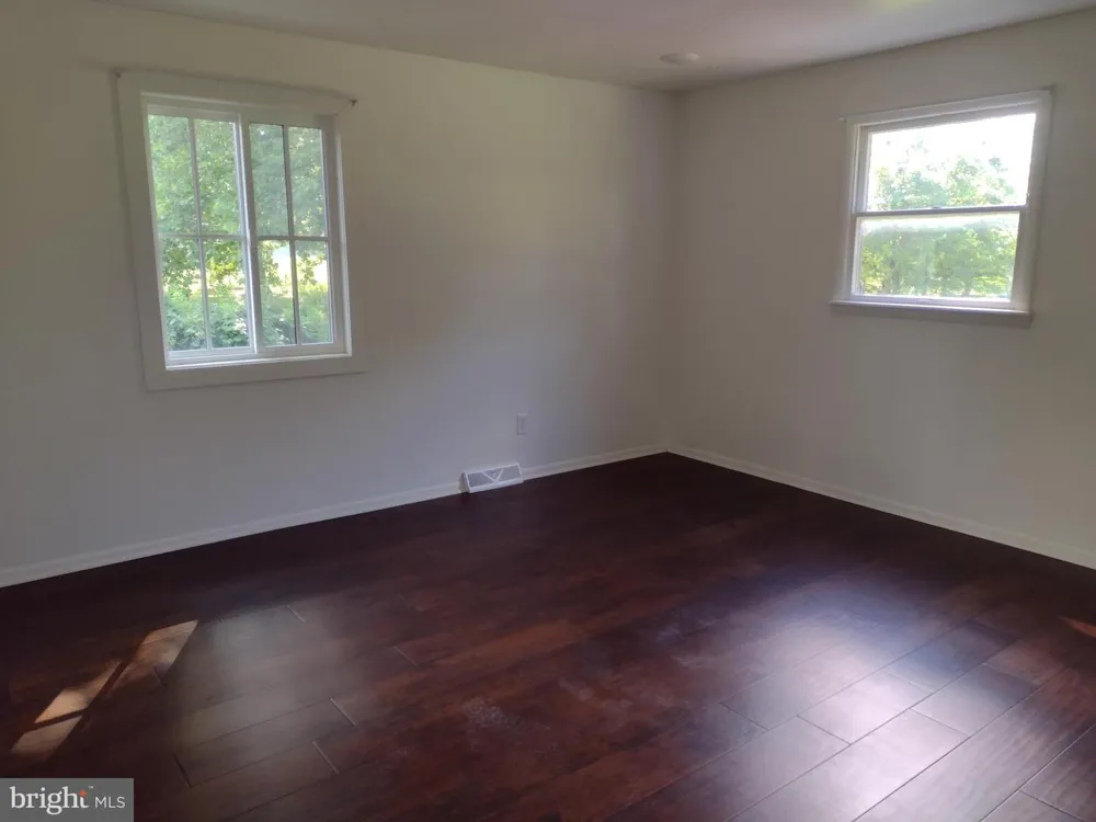 64 BOGLE DRIVE New Hope, PA 18938