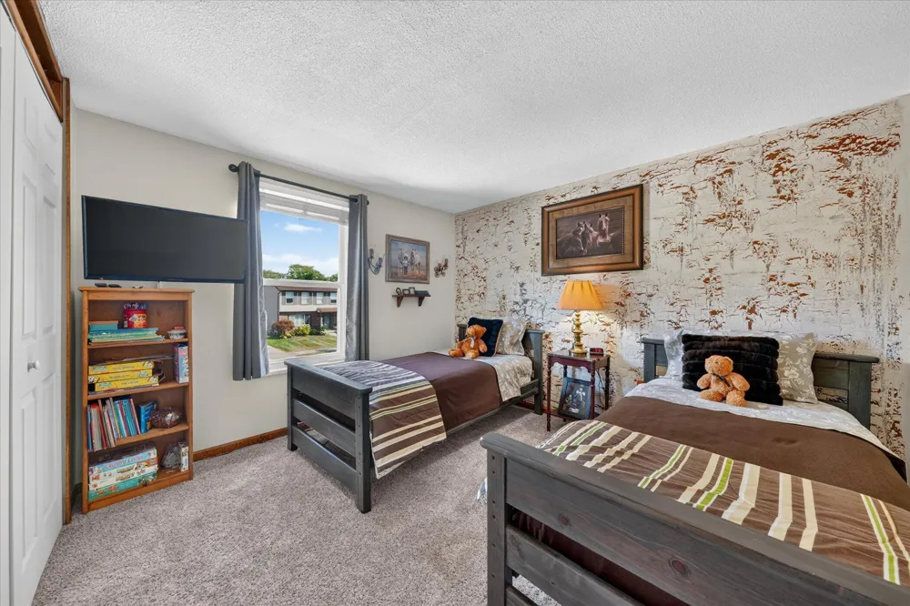 41727 Wayside Drive Canton, MI 48187