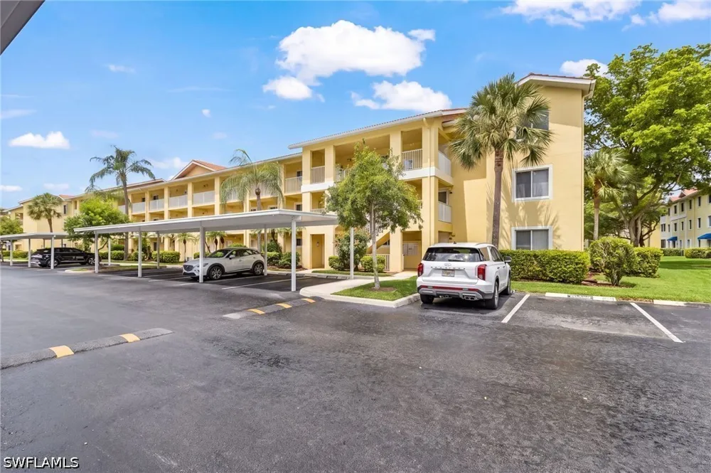 Key Royal Circle #1022 Naples, FL 34119