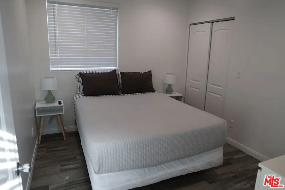 254 W 98th Street Inglewood, CA 90301