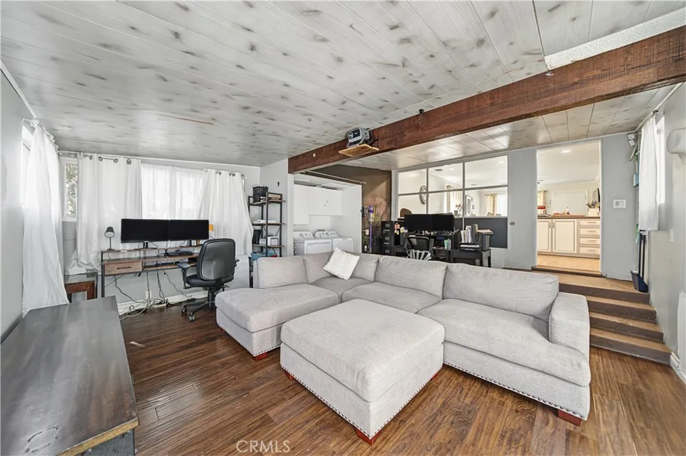 2020 Laguna La Habra, CA 90631