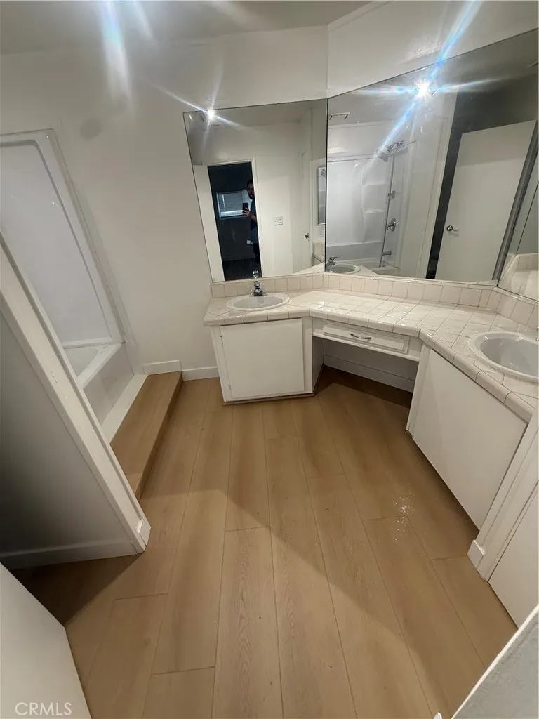 112 Aliso Palm Springs, CA 92264