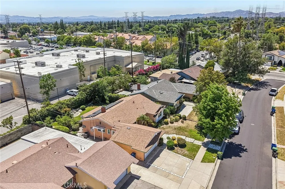 17956 Tribune Place Granada Hills, CA 91344