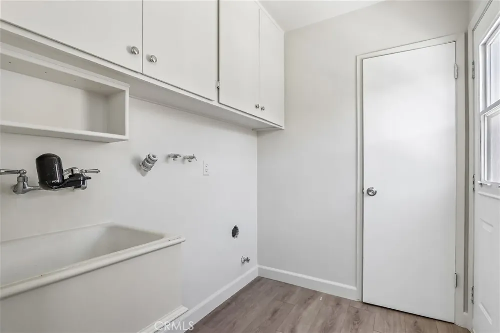 17956 Tribune Place Granada Hills, CA 91344