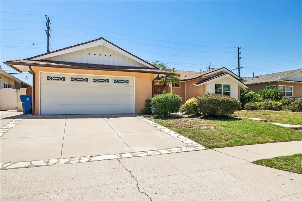 17956 Tribune Place Granada Hills, CA 91344
