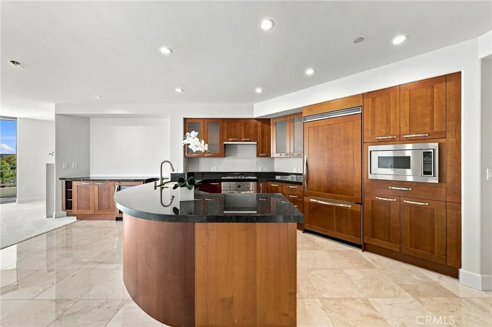 5066 Scholarship Irvine, CA 92612