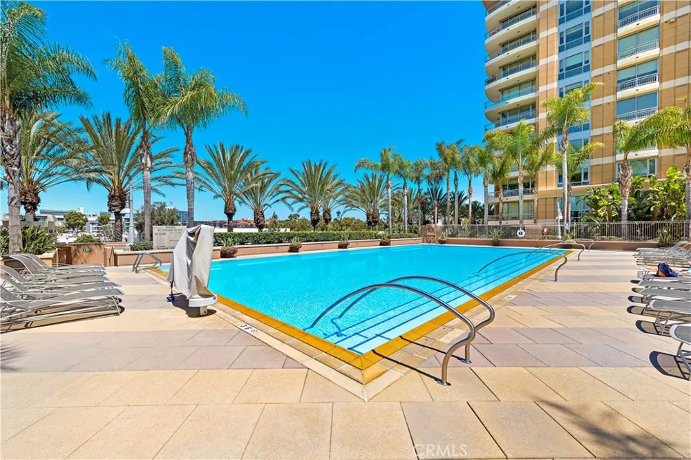 5066 Scholarship Irvine, CA 92612