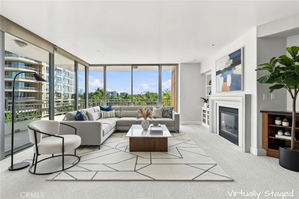 5066 Scholarship Irvine, CA 92612