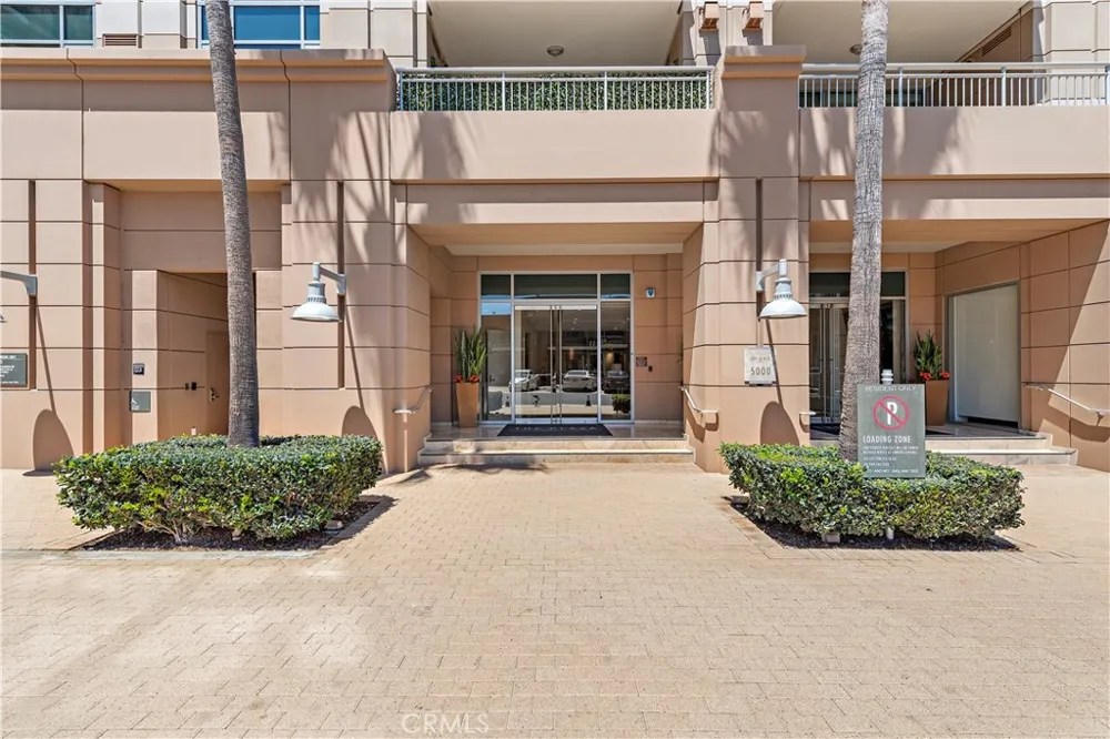 5066 Scholarship Irvine, CA 92612