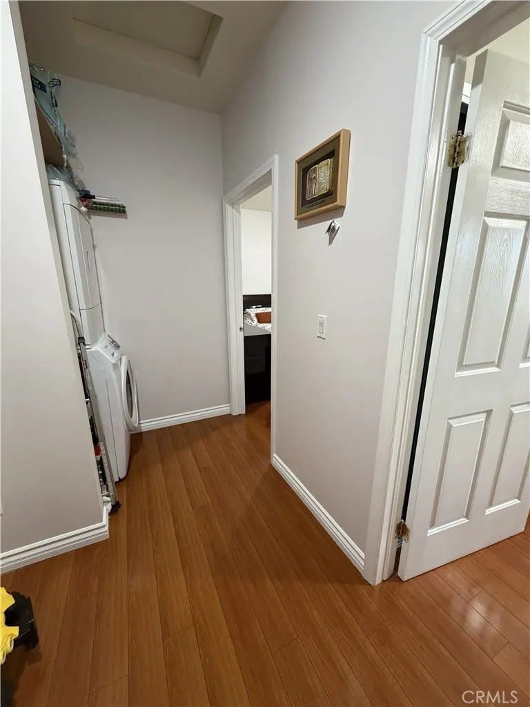 1050 Kingsley #c Hollywood, CA 90029