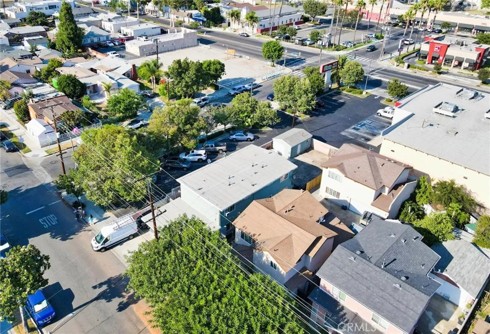 5174 Linden Long Beach, CA 90805