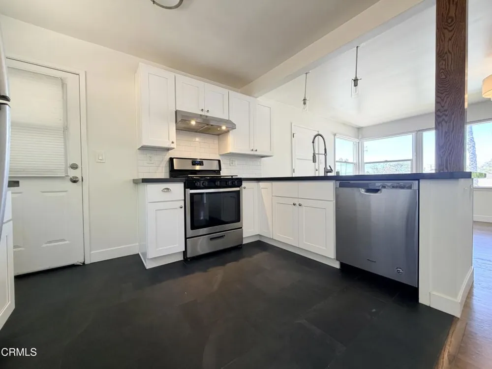 102 Kalorama Street #1 Ventura, CA 93001