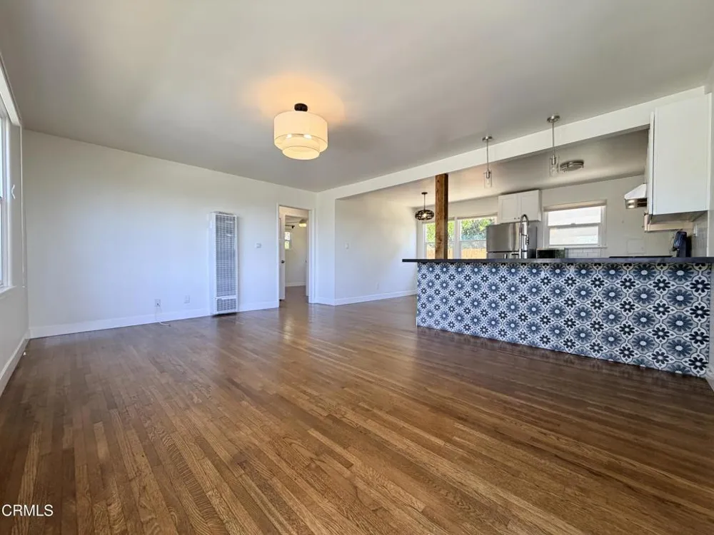 102 Kalorama Street #1 Ventura, CA 93001