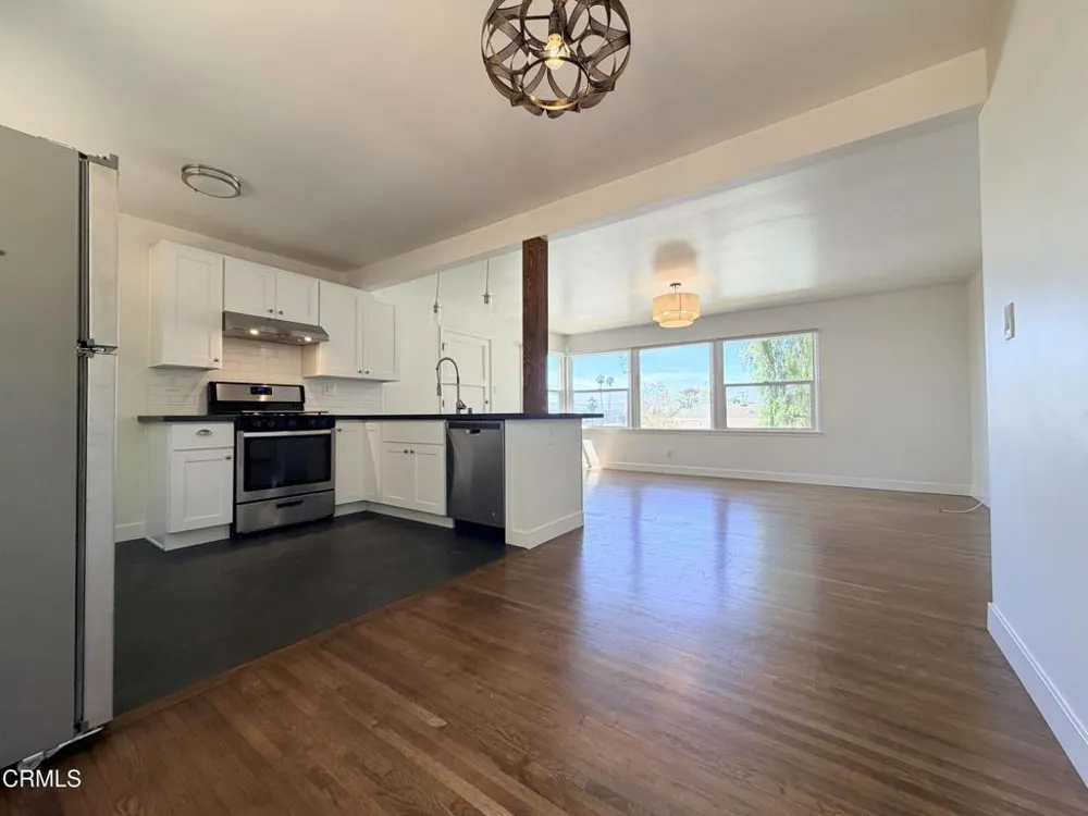 102 Kalorama Street #1 Ventura, CA 93001