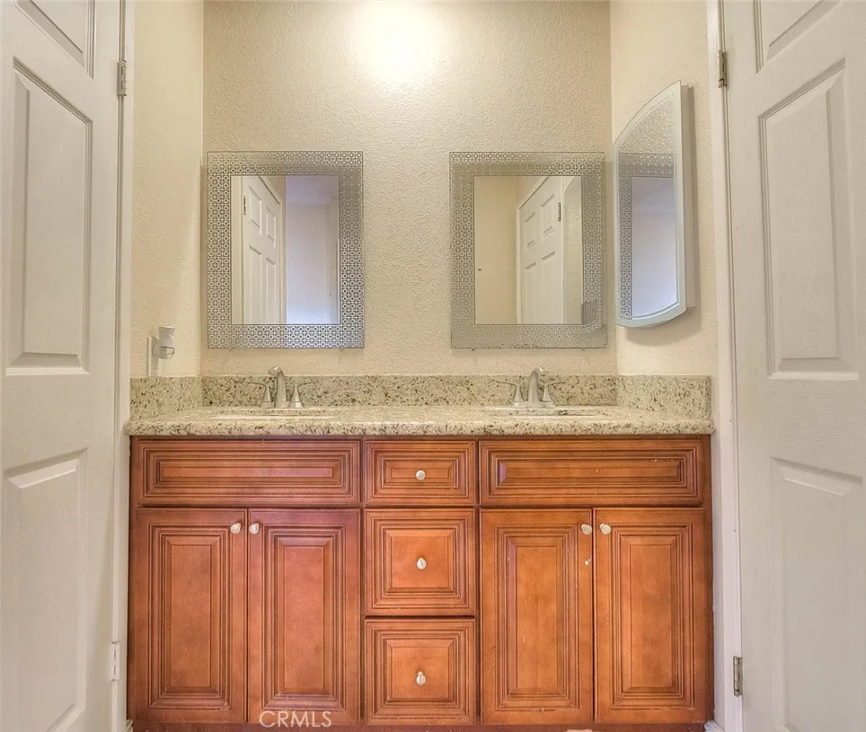 3701 Summer Lane Baldwin Park, CA 91706