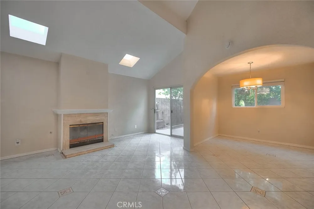 3701 Summer Lane Baldwin Park, CA 91706