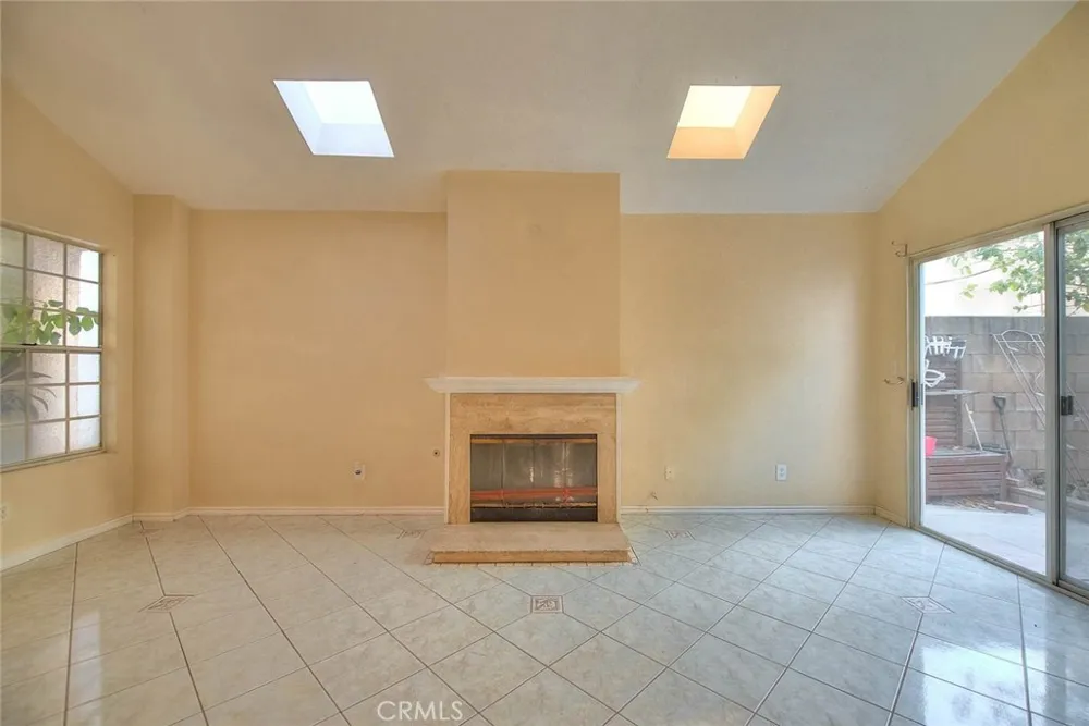 3701 Summer Lane Baldwin Park, CA 91706