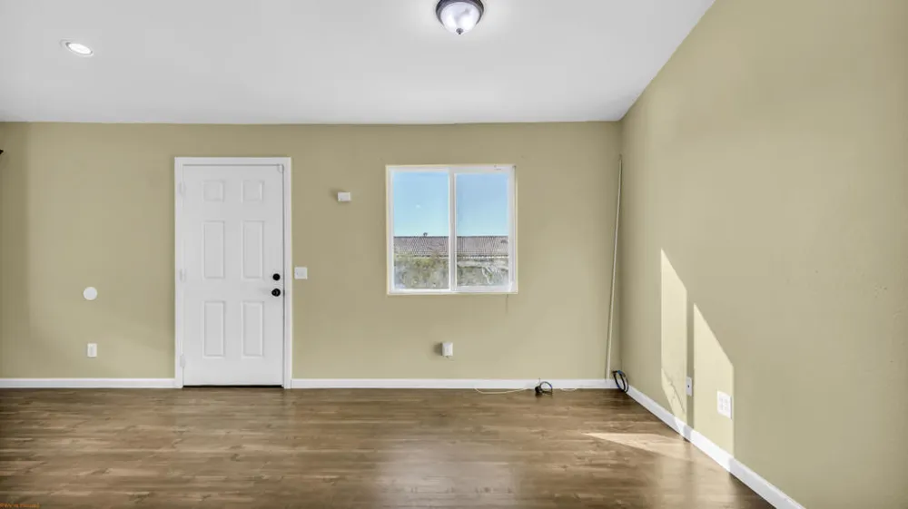 1289 Avalon Avenue Thermal, CA 92274