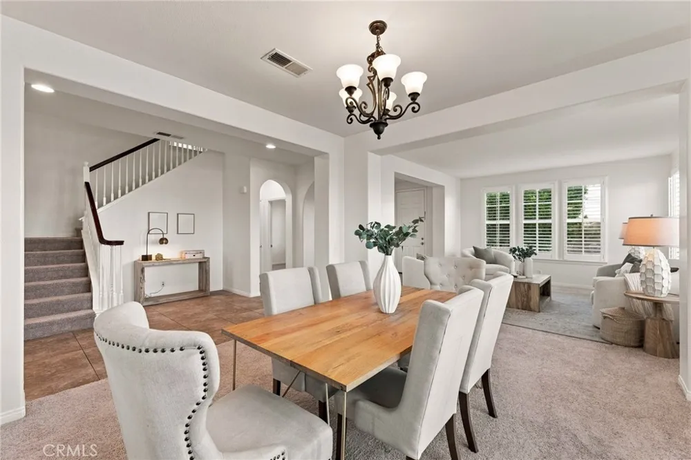 16991 Hidden Trails Riverside, CA 92503