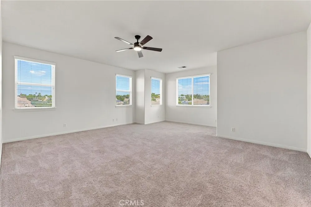 16991 Hidden Trails Riverside, CA 92503
