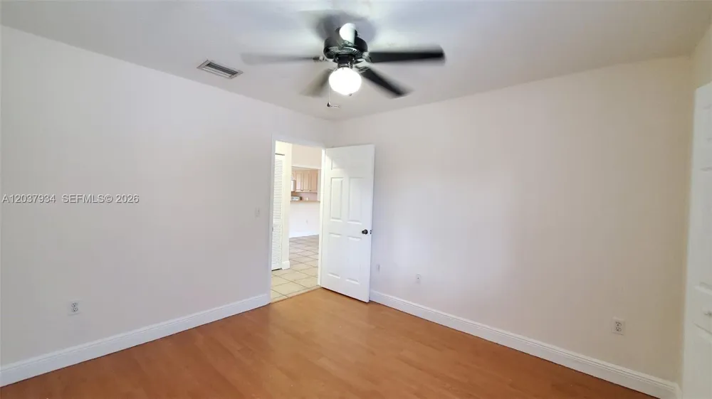 640 NW 79th Ave #202 Pembroke Pines, FL 33024