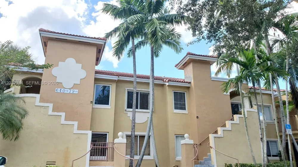 640 NW 79th Ave #202 Pembroke Pines, FL 33024