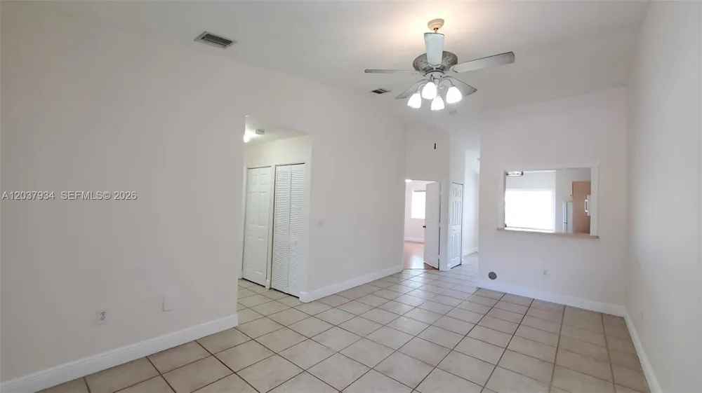 640 NW 79th Ave #202 Pembroke Pines, FL 33024