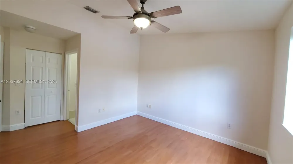 640 NW 79th Ave #202 Pembroke Pines, FL 33024