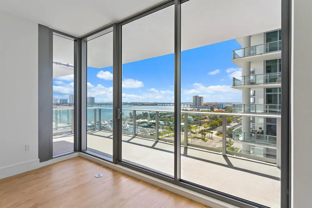 220 Lake Shore Drive #1219 Lake Park, FL 33403