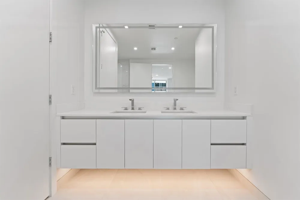 220 Lake Shore Drive #1219 Lake Park, FL 33403