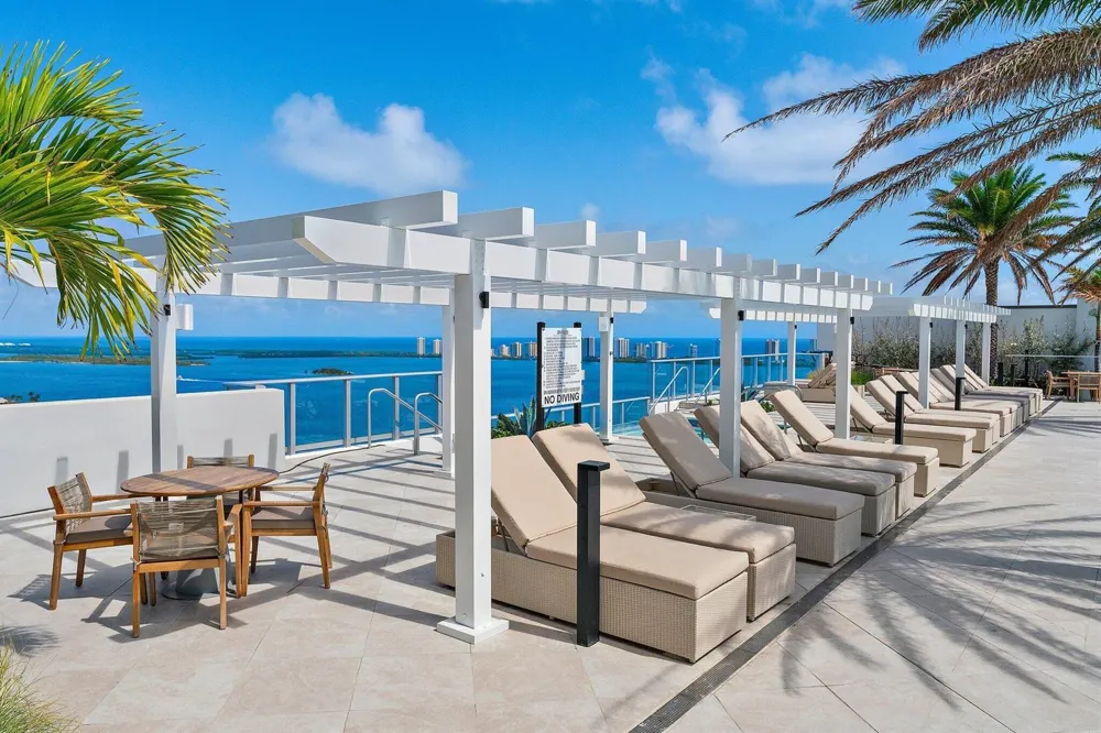220 Lake Shore Drive #1219 Lake Park, FL 33403