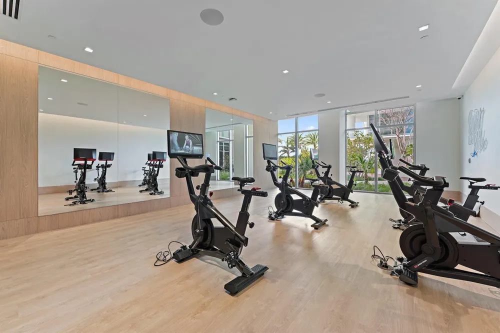 220 Lake Shore Drive #1219 Lake Park, FL 33403