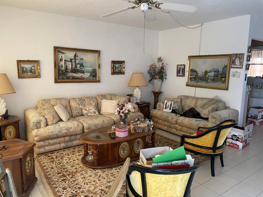 5112 HOLLYWOOD BOULEVARD #25 Hollywood, FL 33021