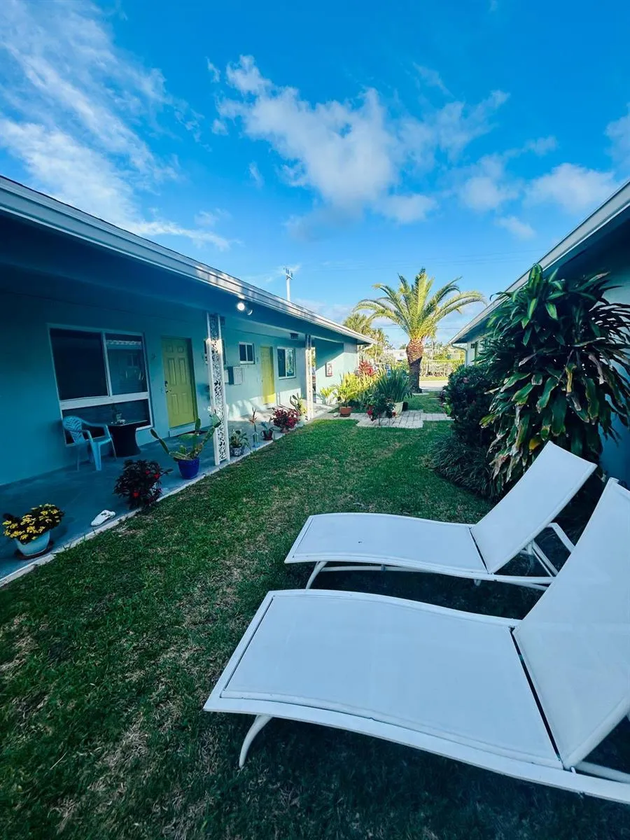 4421 POINCIANA STREET #1 Lauderdale By The Sea, FL 33308