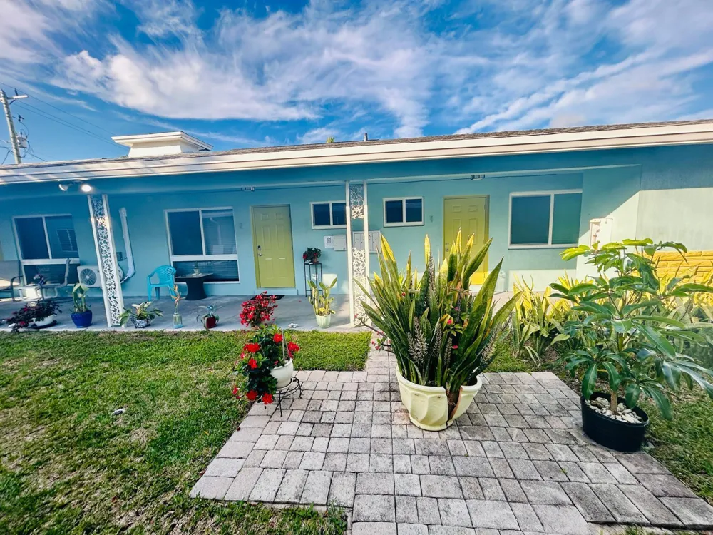 4421 POINCIANA STREET #1 Lauderdale By The Sea, FL 33308