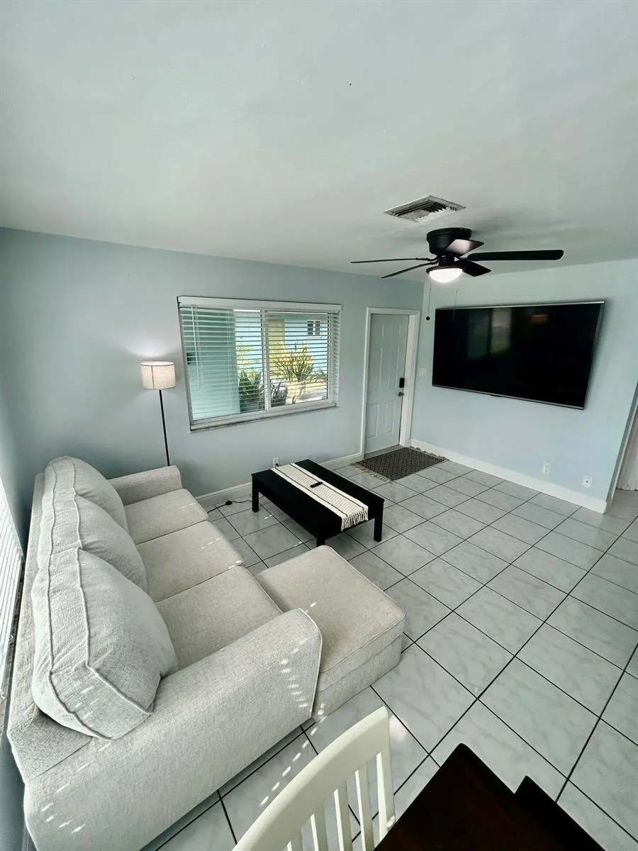 4421 POINCIANA STREET #1 Lauderdale By The Sea, FL 33308