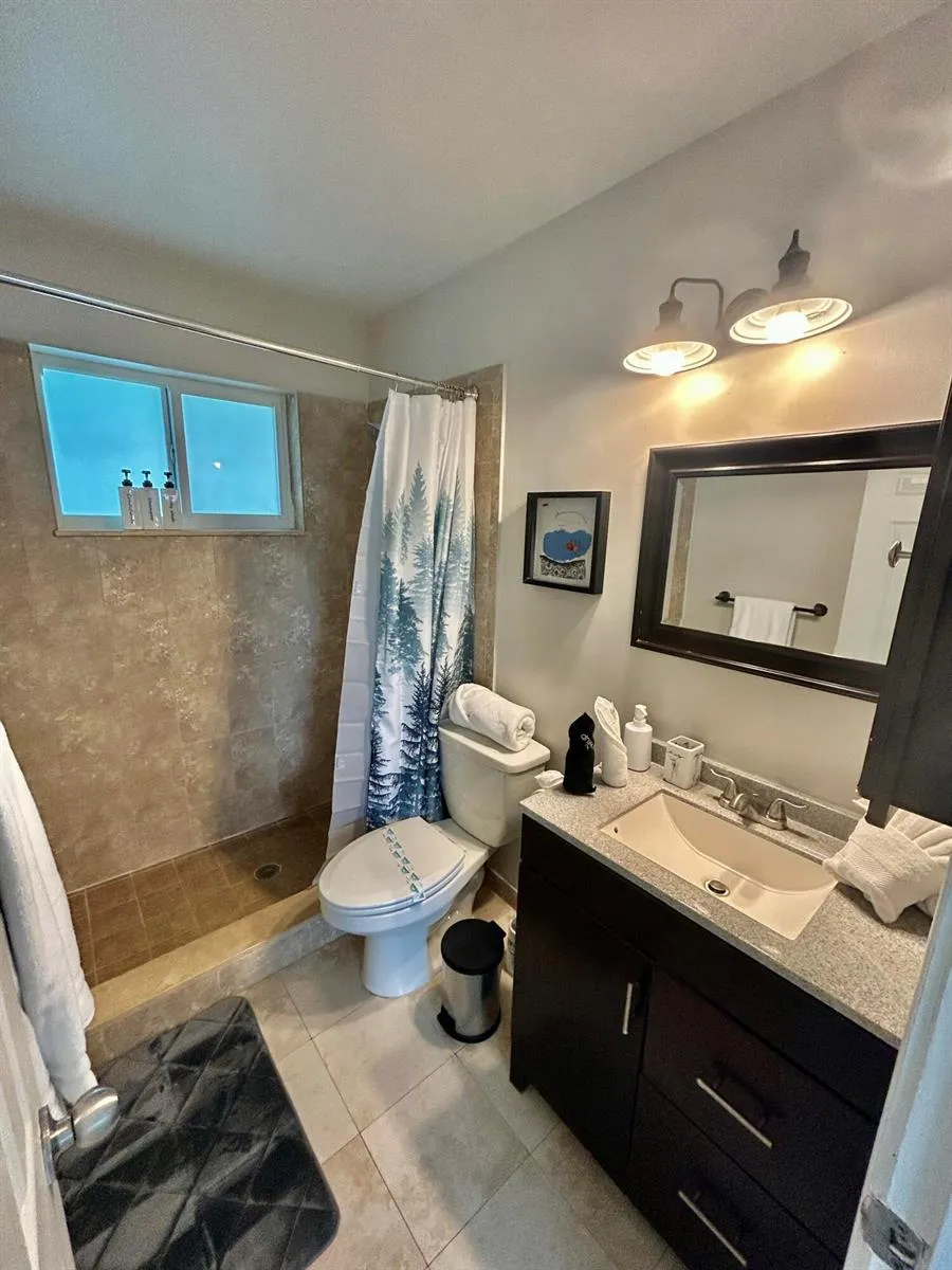 4421 POINCIANA STREET #1 Lauderdale By The Sea, FL 33308