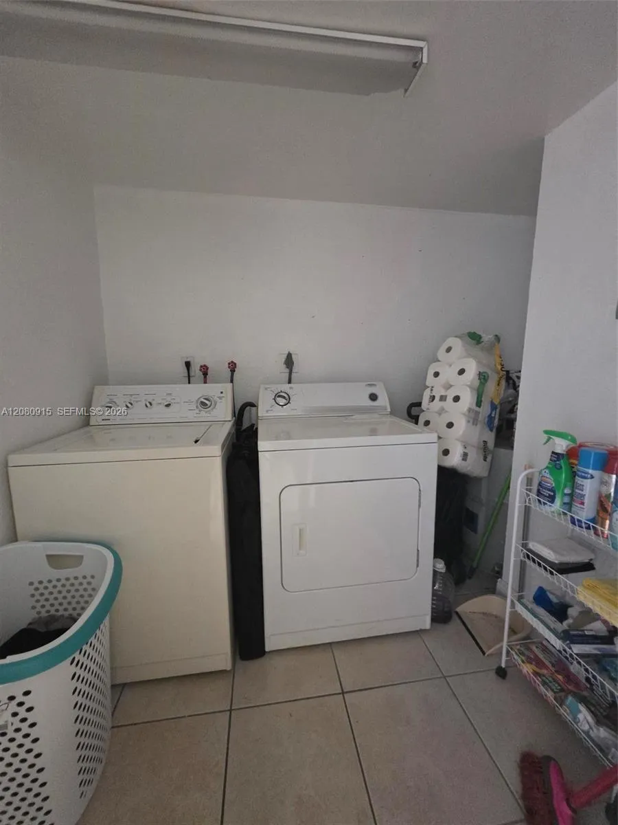 9375 Fontainebleau Blvd #L311 Miami, FL 33172