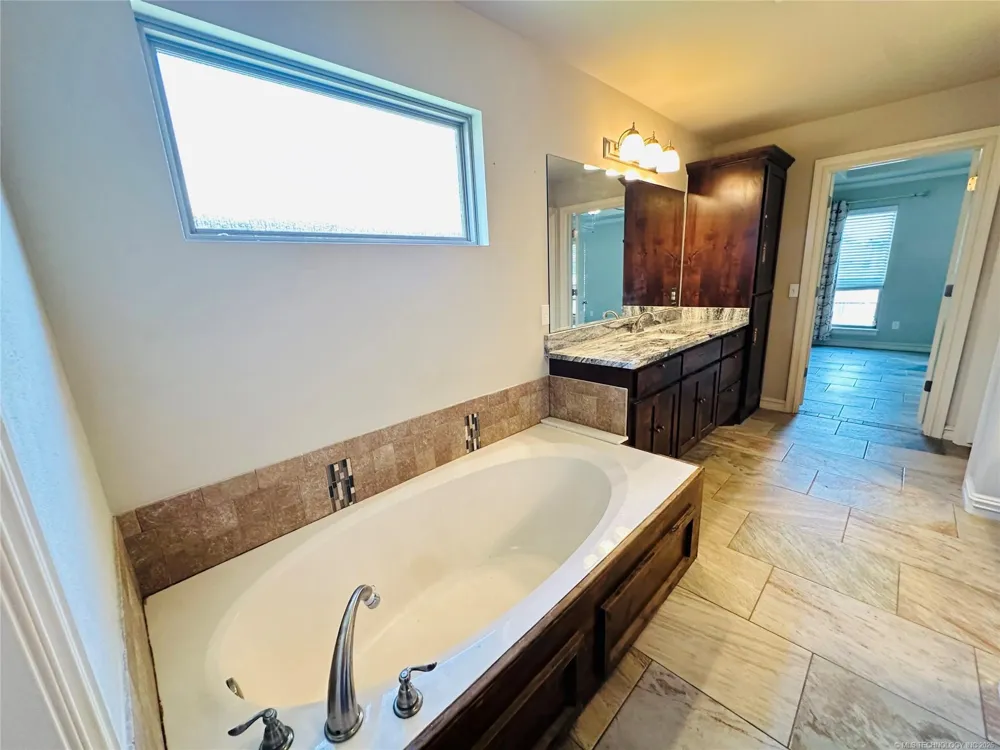 8111 75th EastAvenue Owasso, OK 74055