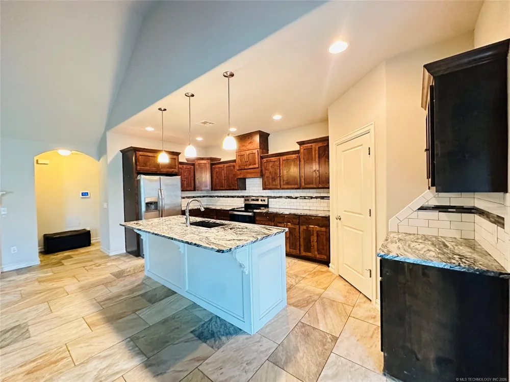8111 75th EastAvenue Owasso, OK 74055
