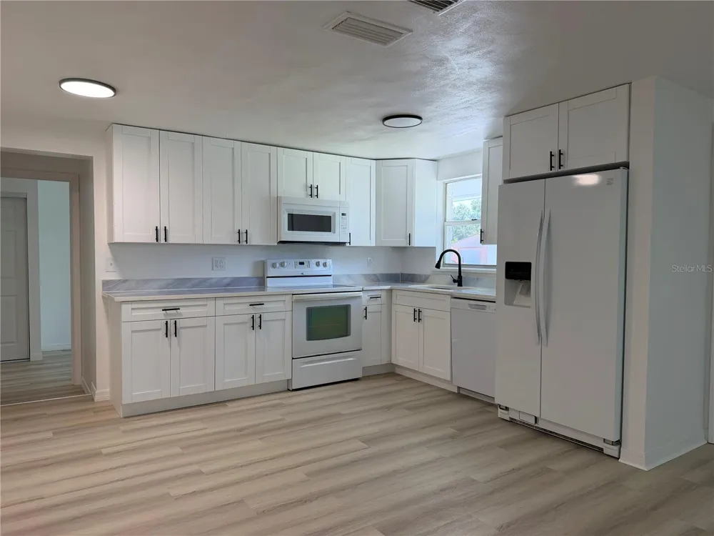 4533 GRAND CENTRAL AVENUE New Port Richey, FL 34652