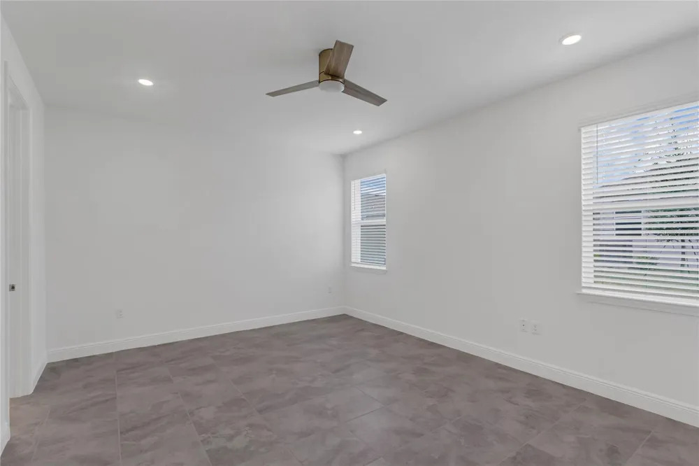 4518 LIONS GATE AVENUE Clermont, FL 34711