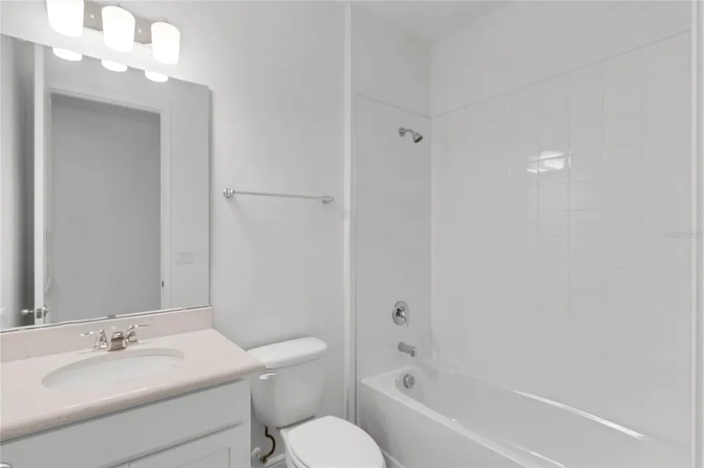 4518 LIONS GATE AVENUE Clermont, FL 34711